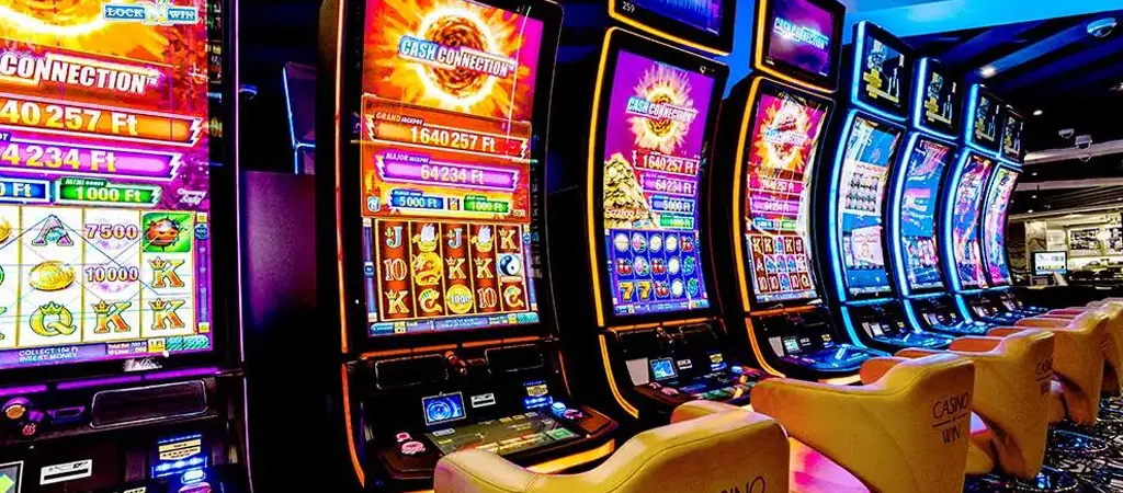F&ouml;ldi kaszin&oacute; Magyarorsz&aacute;g egyik vid&eacute;ki v&aacute;ros&aacute;ban, Win Casino P&eacute;cs eleg&aacute;ns belső t&eacute;rrel &eacute;s nyerőg&eacute;pekkel.