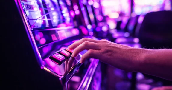 Manipulált online nyerőgépek témája és működésük megértése